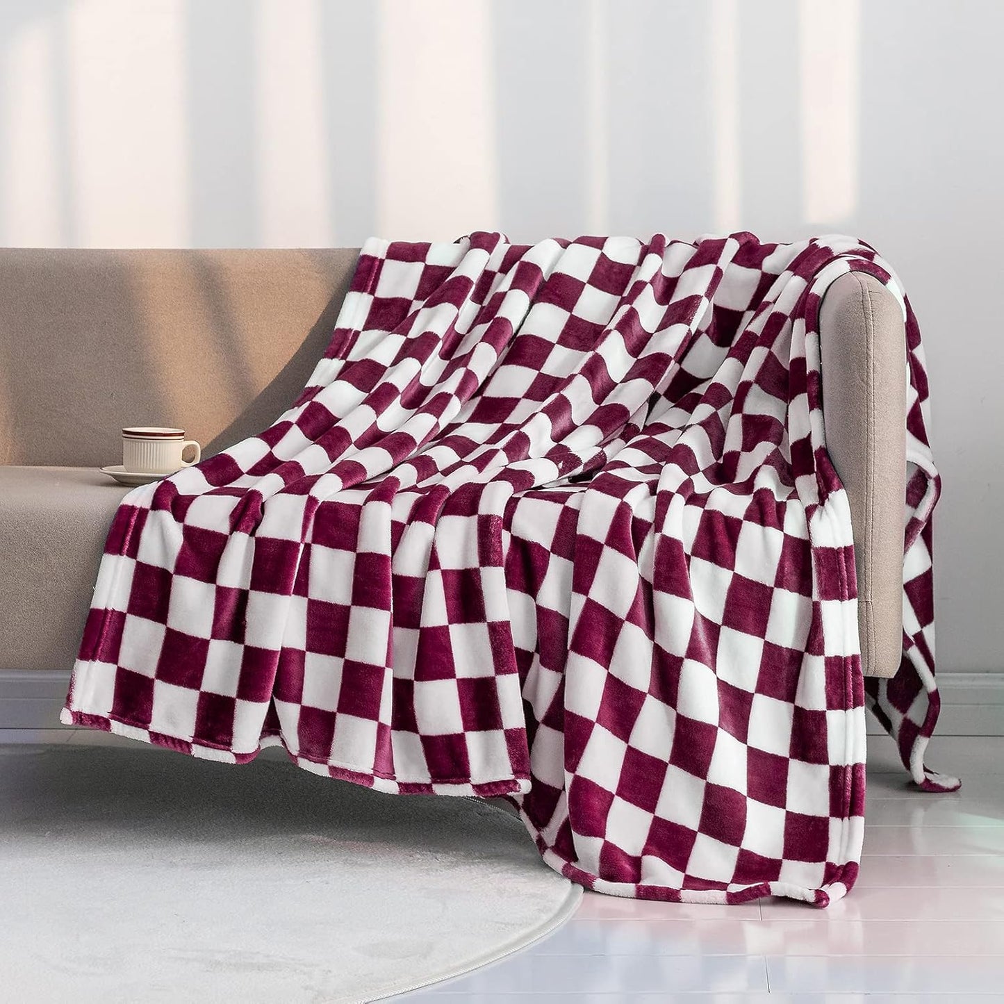 LOMAO Throw Blankets Flannel Blanket with Checkerboard Grid Pattern Soft Throw Blanket for Couch, Bed, Sofa Luxurious Warm and Cozy for All Seasons (Burgundy, 50"x60")