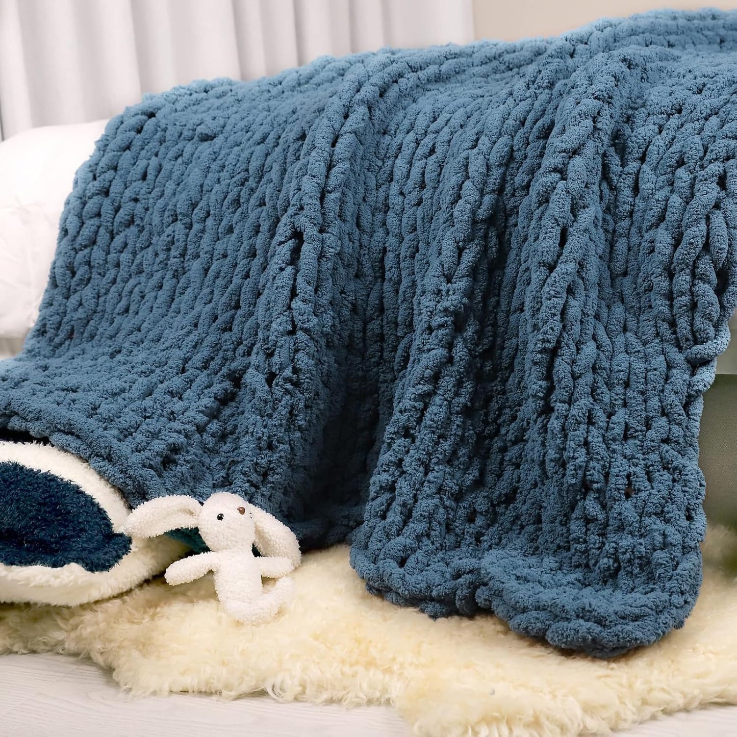 Carriediosa Chunky Knit Throw Blanket 50" X 60", 100% Hand Made Large Chenille Loop Yarn Soft Fluffy Throws for Couch Sofa Bed, Big Crochet Cozy Heavy Thick Cable Woven Blankets, Lyons Blue