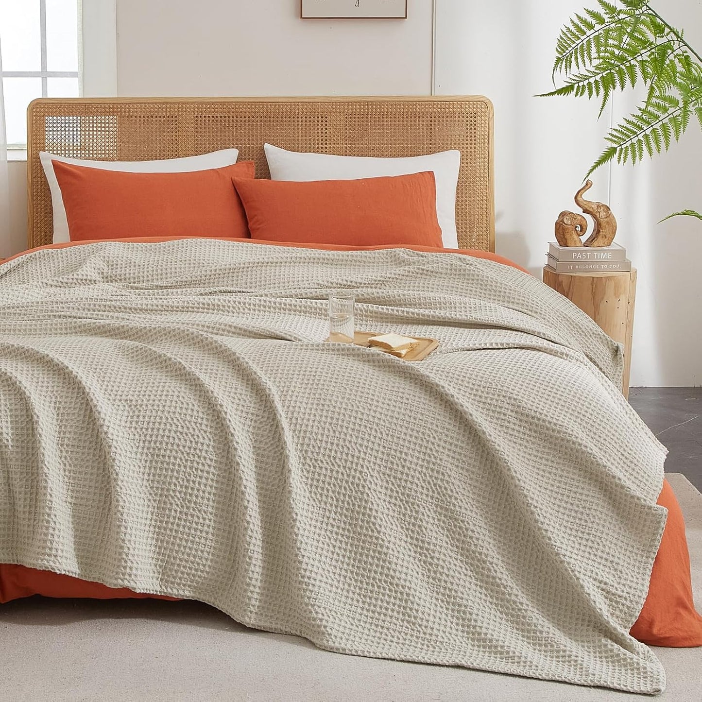 PHF Ultra Soft Waffle Weave Blanket King Size 104"x 90"- Washed Lightweight Breathable Cozy Woven Blanket for Bed - Aesthetic Decor for Couch Bedding Sofa Home Car - Light Khaki/Linen