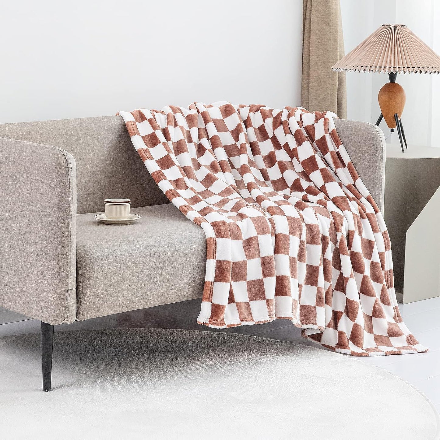 LOMAO Throw Blankets Flannel Blanket with Checkerboard Grid Pattern Soft Throw Blanket for Couch, Bed, Sofa Luxurious Warm and Cozy for All Seasons (Maple Brown, 60"x80")