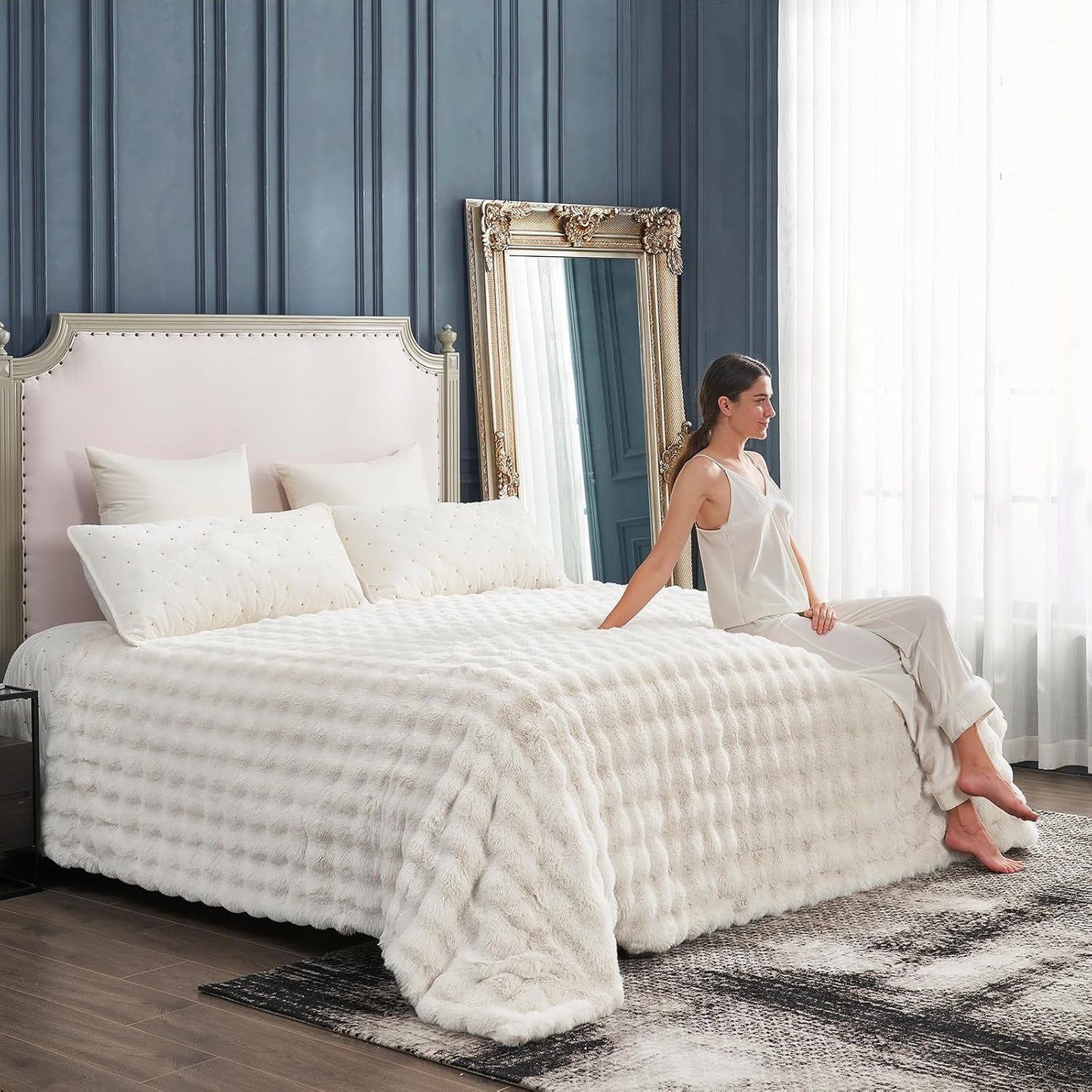 Cozy Bliss Faux Fur Throw Blanket for Couch, Fuzzy Soft Plush Thick Bubble Blanket for Sofa Bedroom Living Room, 108 * 90 Inches Cream White