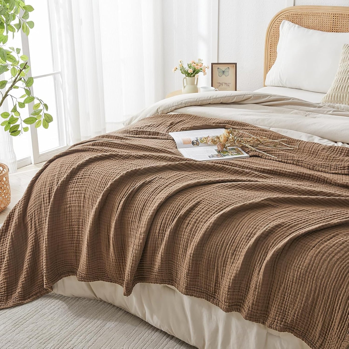 EMME Cotton Muslin Large Throw Blanket Couch Breathable Gauze Blanket Soft Lightweight Bed Blankets Adults (Brown, 50"x70")
