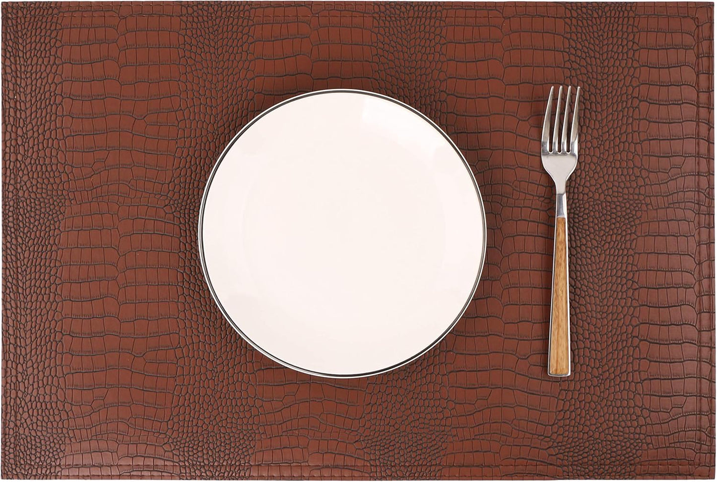 Set of 8 Faux Leather Placemats, PU Table Mats, Waterproof, Stain Resistant, Heat Resistant, Non-Slip Easy to Clean for Kitchen Dining Table, Conference Table, Brown