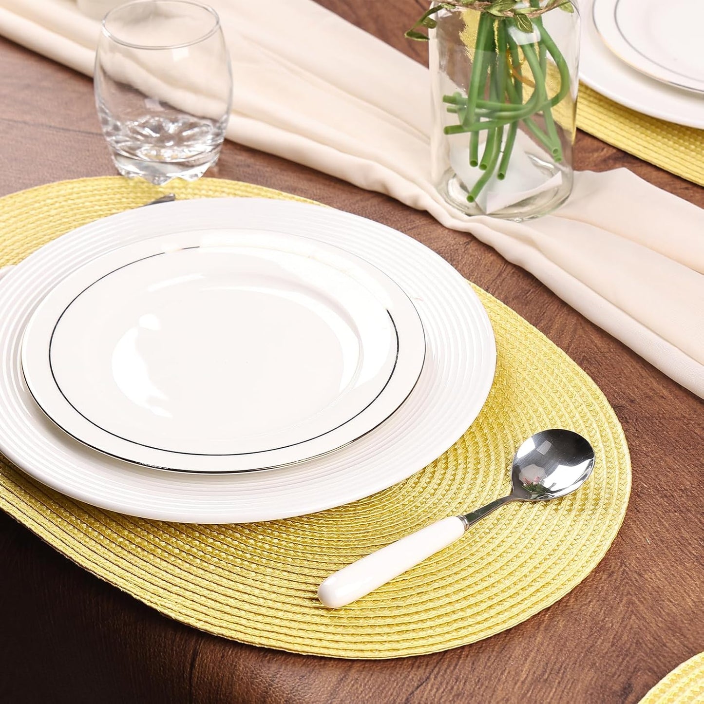 AHHFSMEI Placemats Set of 6 for Dining Table Washable Woven Vinyl Non-Slip 18x12 inches Placemat Heat-Resistant Durable Table Mats for Dining Table Easy to Clean (Wheat Yellow)