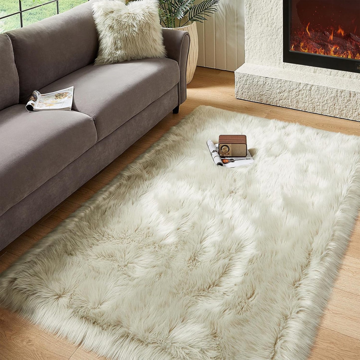 AMTOVO Faux Fur Sheepskin Rug for Living Room, 4 x 6 ft Light Grey Fluffy Area Rug for Bedroom, Playroom, Luxury Room Decor, Rectangle