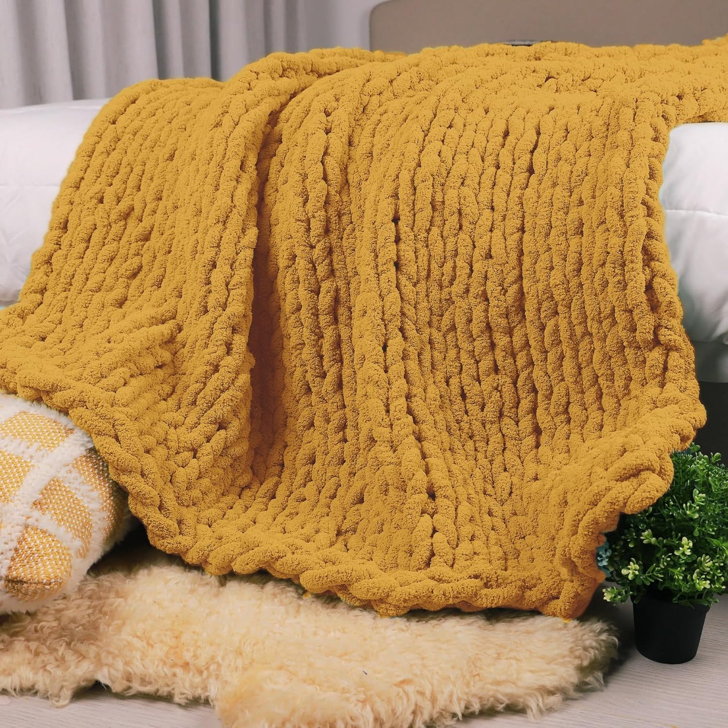 Carriediosa Chunky Knit Throw Blanket 60" X 80" Twin, 100% Hand Made Large Chenille Loop Yarn Soft Fluffy Throws for Couch Sofa Bed, Big Crochet Cozy Heavy Thick Cable Woven Blanket, Yellow