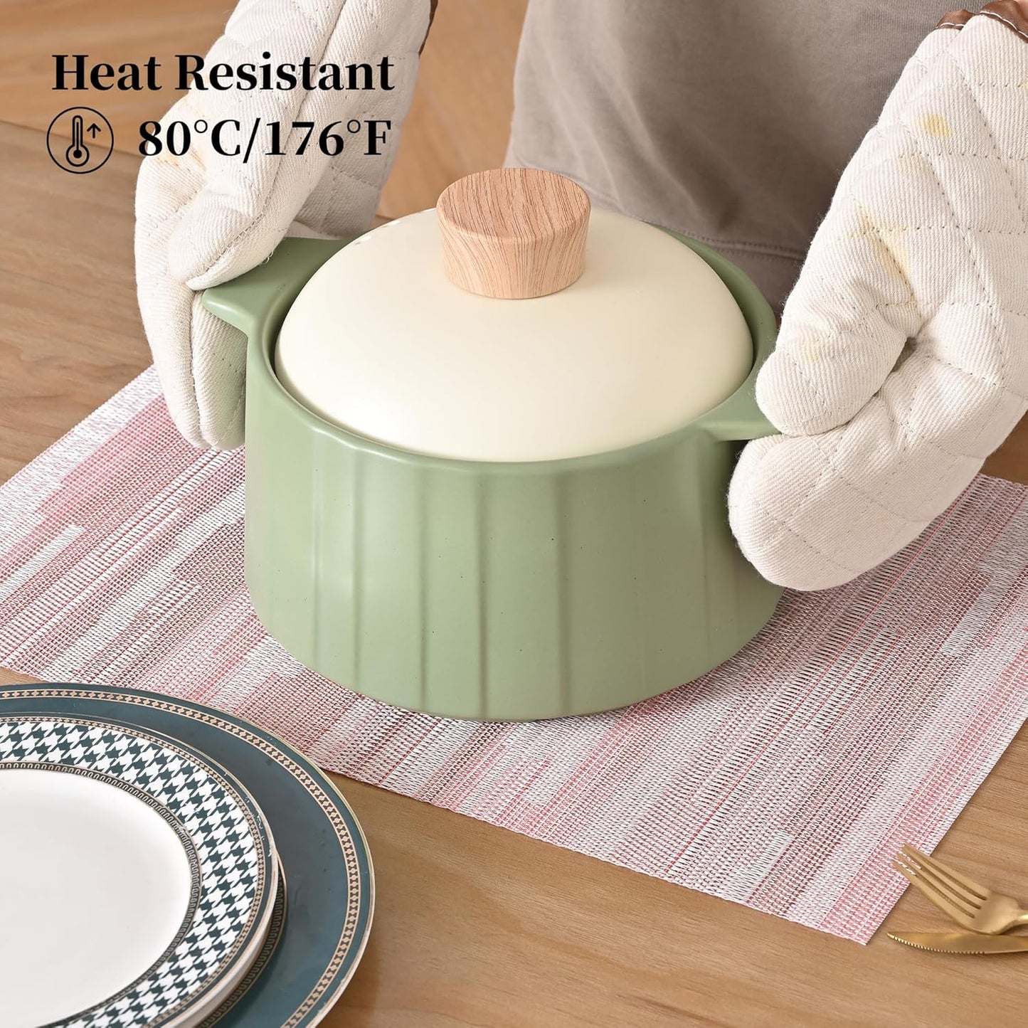 Leetaltree Misty Rose Placemats Set of 6 - Heat Resistant Non-Slip Place mats for Dining Table, Washable Durable PVC Vinyl Woven Table Mats（Misty Rose, 6）