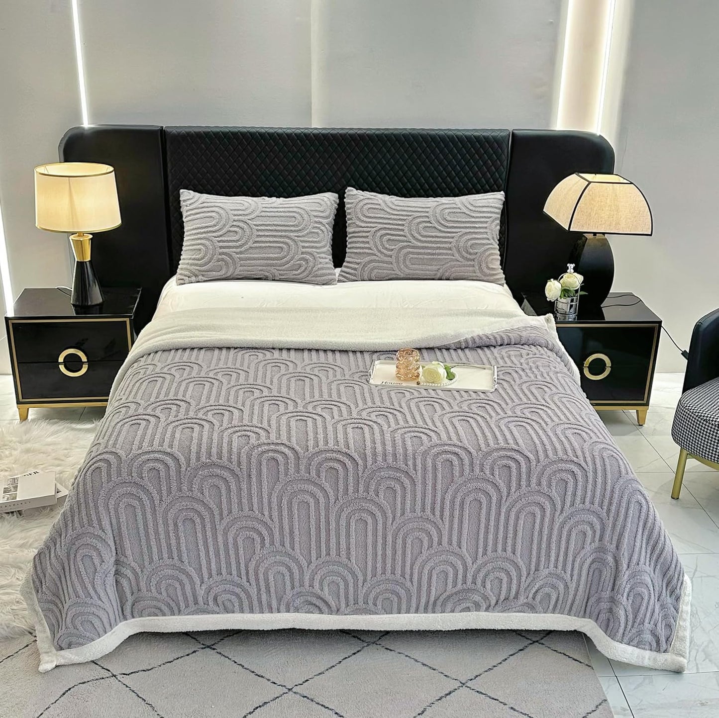 UKELER Throw Blanket 60 × 80 inch, Ultra Soft Twin Size Sherpa Fleece Blanket for All Season, Cozy Plush Arch Blankets for Bed Couch Sofa Office Camping, Grey