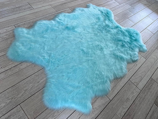 LAMBZY Faux Sheepskin Super Soft Hypoallergenic Free Shape Silky Shag Rug, Luxury Shaggy Plush Carpet for Bedrooms Living Kids Room Sofa Rugs (Blue, Quarto 4 Pelts 4'x6')