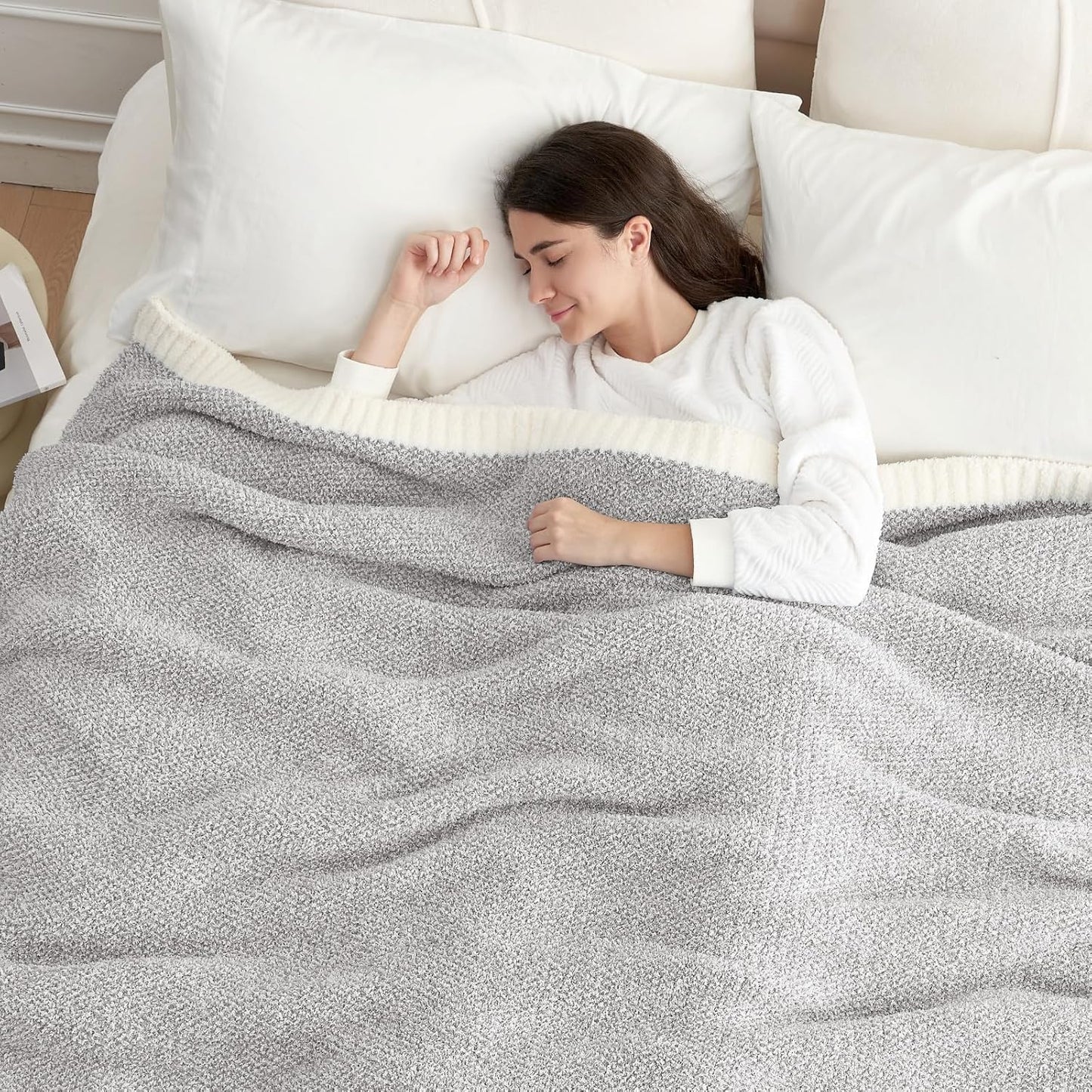 Snuggle Sac Queen Size Bedding Blanket Grey Color, Super Soft Warm Blankets for Bed, Living Room, Luxurious Microfiber Blanket Dupes, Heather Grey, 90x90 inches