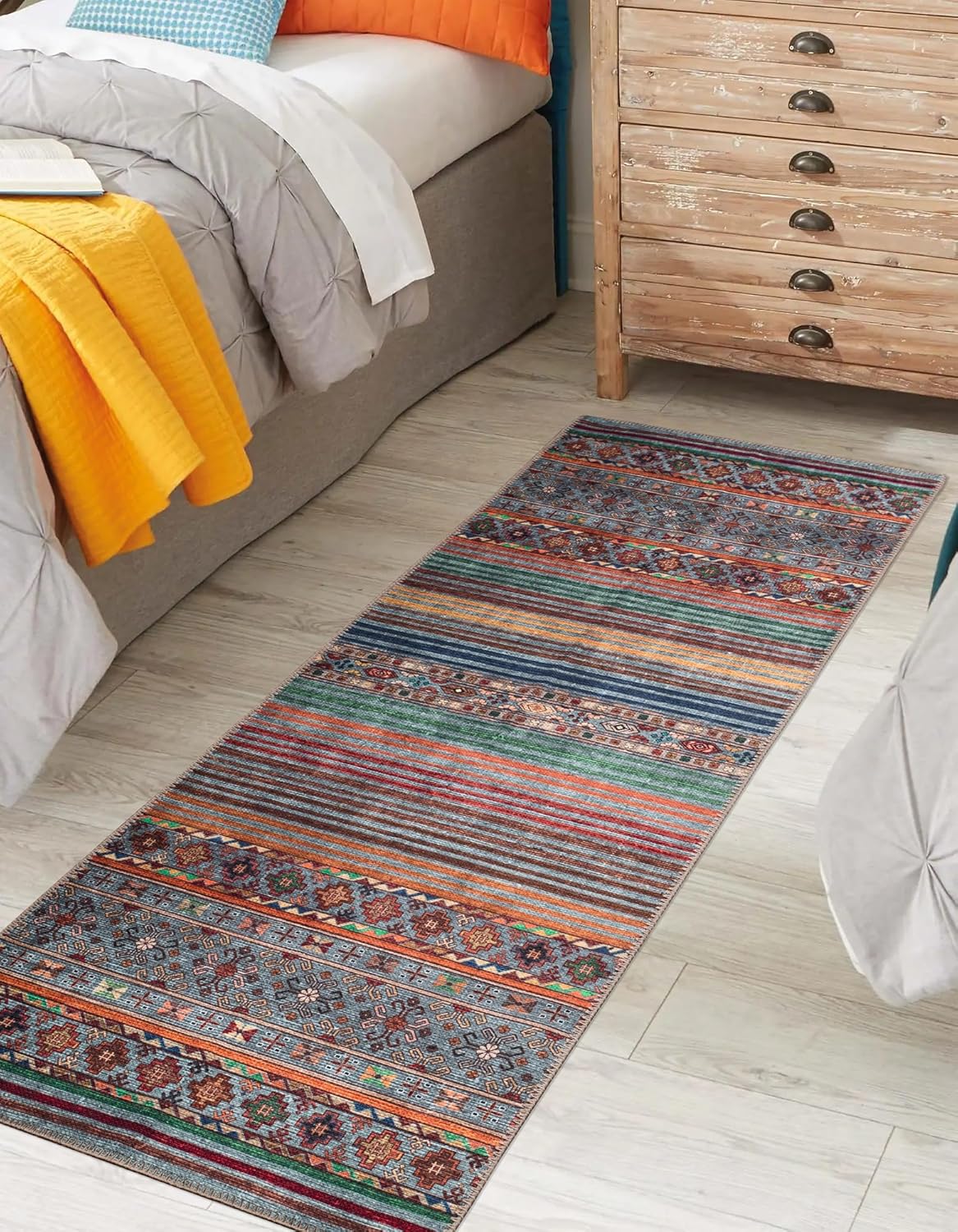 Keen Home Design 2x7 Rug - Machine Washable Runner Rug with Non-Slip Backing, Ideal for Hallway, Entryway, Kitchen, Laundry Room - Vintage, Easy Clean, Durable, Low Pile Rug - (2'6" x 7')
