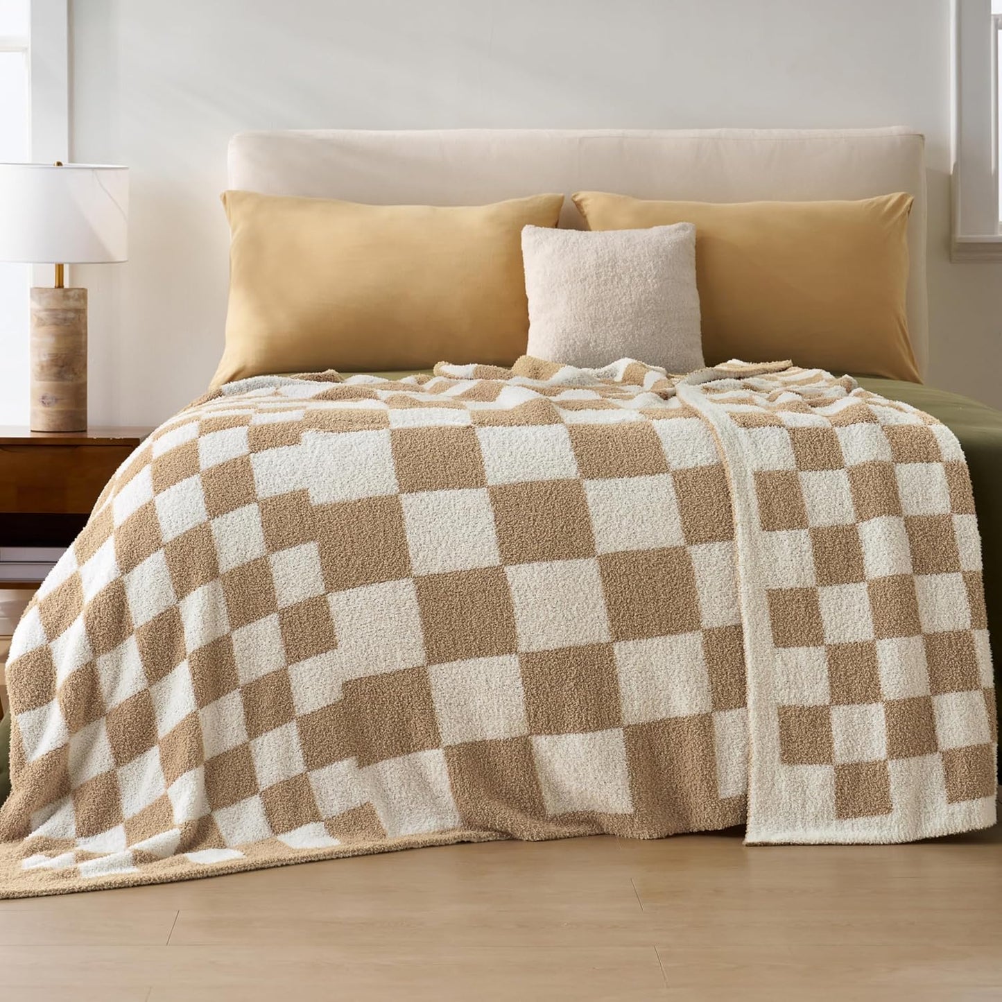 Joiedomi Twin Blanket for Couch Bed, Checkered Knitted Blankets Gifts for Women Mom Girls, Cozy Cute Soft Throw Home Room Decor Aesthetic for Women Mothers Birthday Gifts 60x80 Inches