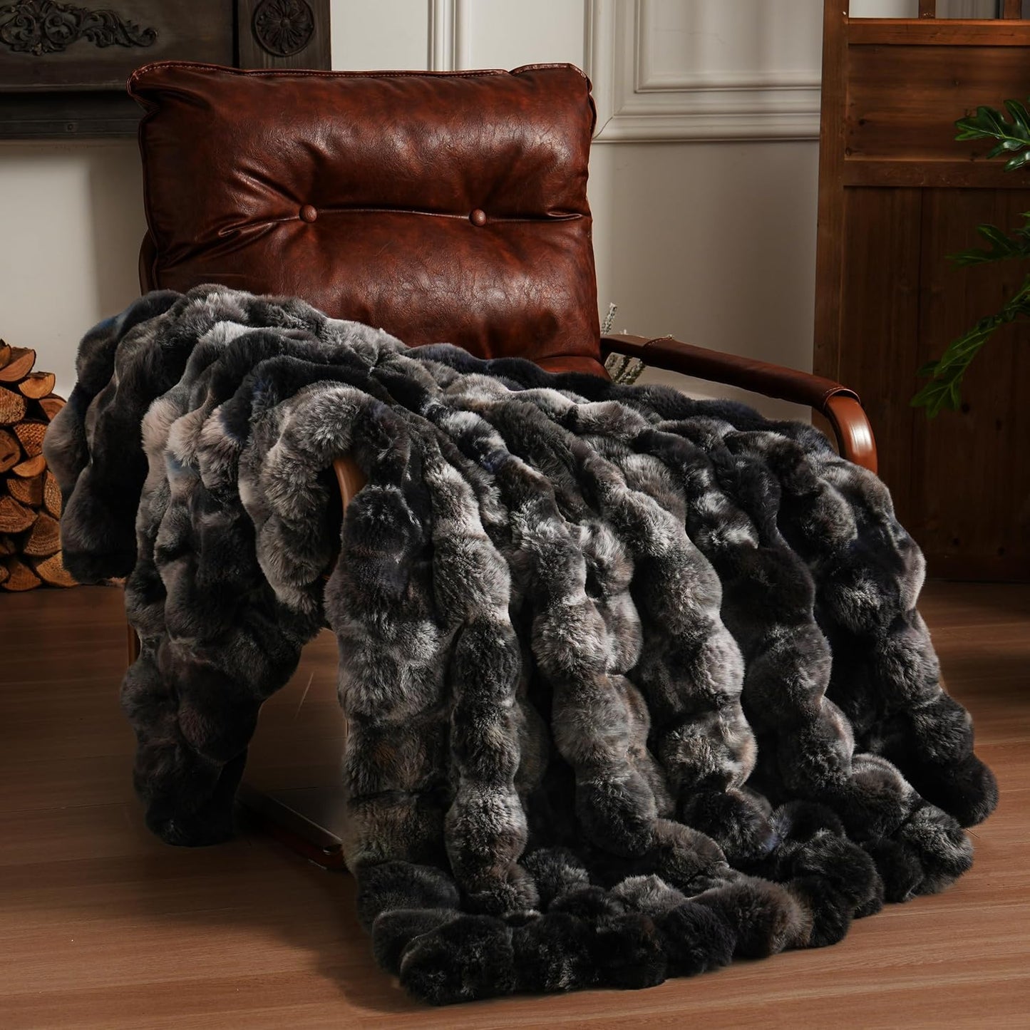 BENVWE Fluffy Faux Fur Throw Blanket for Couch, Soft Plush Thick Cozy Fuzzy Luxury Minky Bubble Blanket for Home Living Room Decor Gift for Women, Tie-dye Grey, 60" x 80", 1100GSM