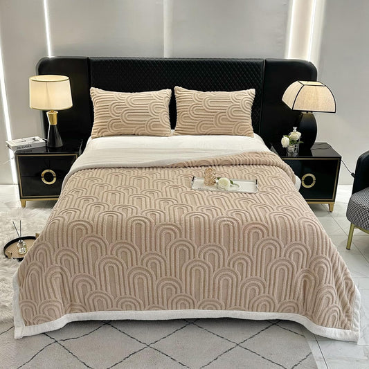 UKELER Sherpa Fleece Blanket 60 × 80 inch, Ultra Soft Twin Size Throw Blanket for All Season, Cozy Plush Arch Blankets for Bed Couch Sofa Office Camping, Camel