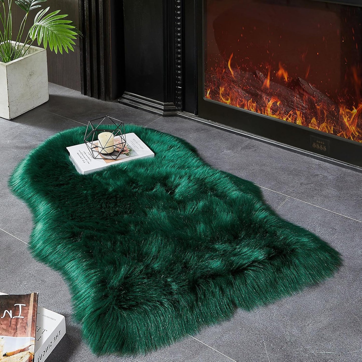 AMTOVO Faux Fur Rug, Dark Green Small Area Rug, Fluffy Sheepskin Rug, Fuzzy Ultra Soft 2 x 3 ft Shag Rugs for Bedroom Sofa Throw Cushion Room Decor, Sheepskin
