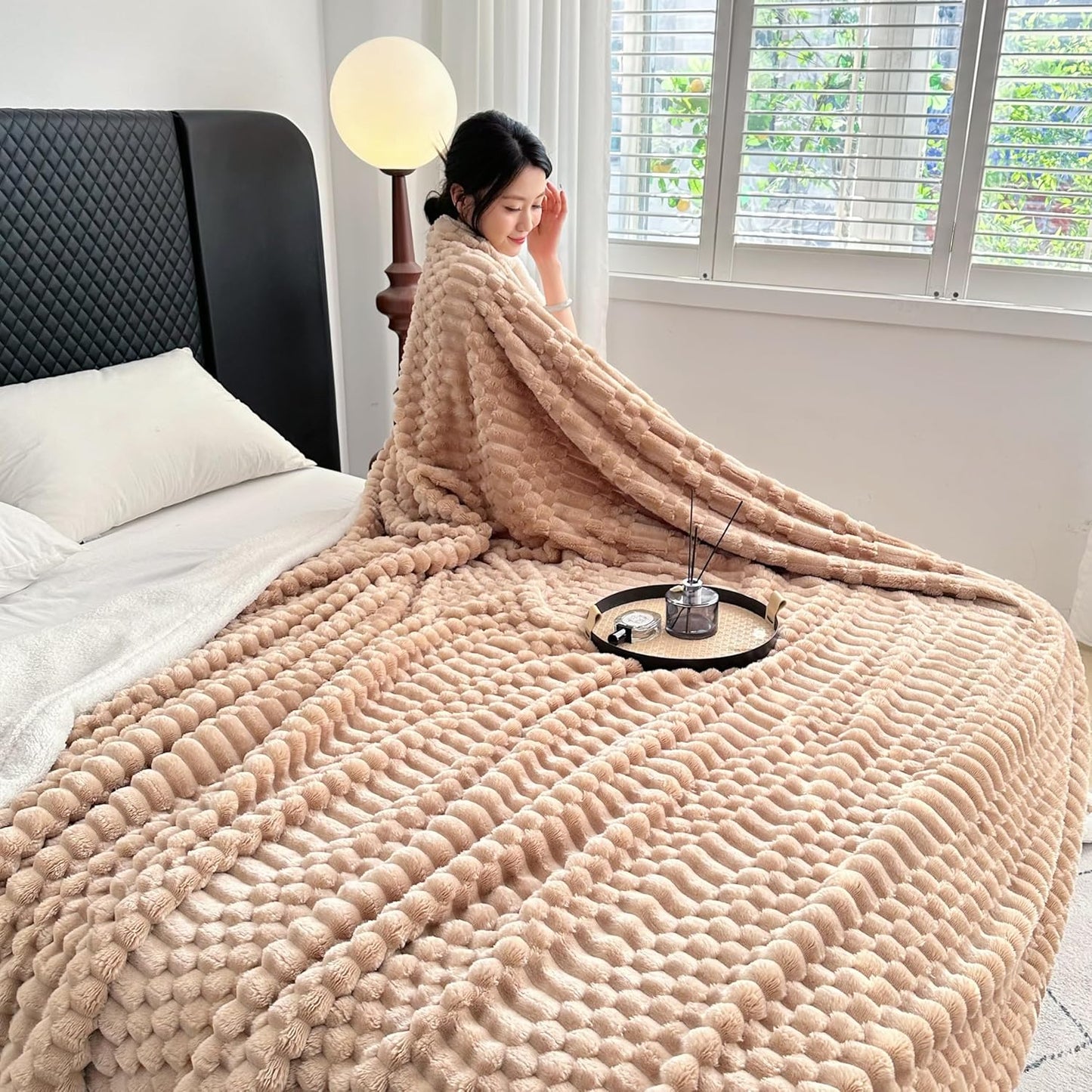 UKELER Sherpa Throw Blanket 60 × 80 inch, 470 GSM Striped Sherpa Fleece Blanket for All Season, Warm and Cozy Blankets for Couch Sofa Bed Office Camping, Camel
