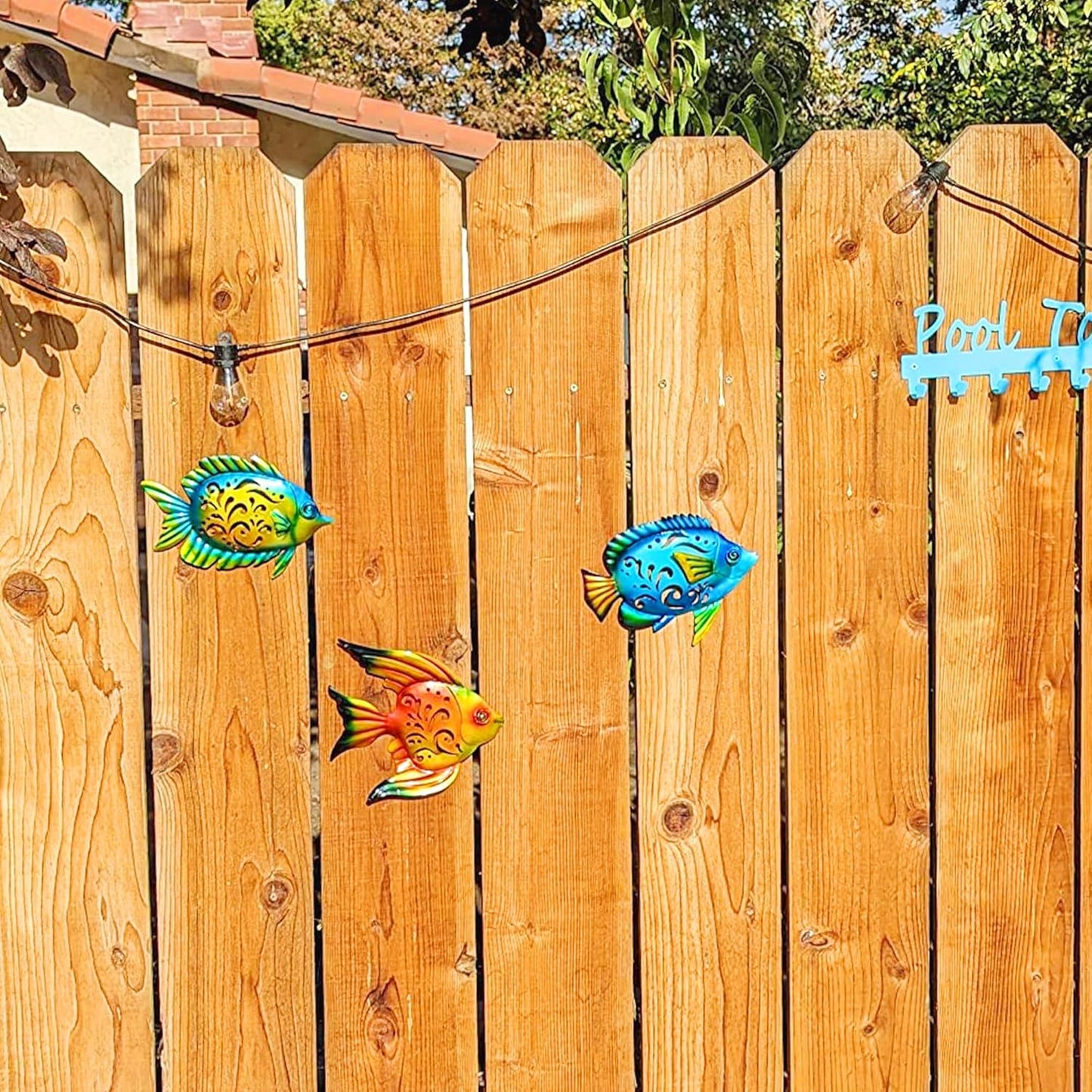 Weibefee Coastal Wall Decor, Ocean Sea Metal Fish Wall Decor, Hanging Wall Art Decoration for Indoor Outdoor, Beach Nautical Tropical Fish Wall Sculpture for Pool Bathroom Bedroom Patio