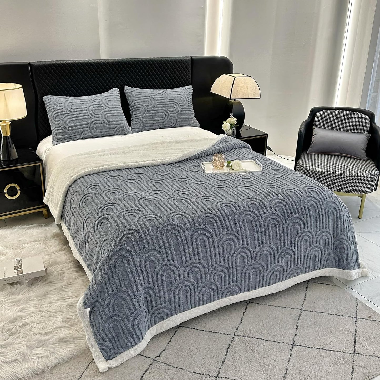 UKELER Sherpa Bed Blanket 80 × 90 inch, Ultra Soft Queen Size Throw Blanket for All Season, Cozy Plush Arch Fleece Blankets for Bedroom Living Room Dorm Hostel Sofa Camping, Blue Grey