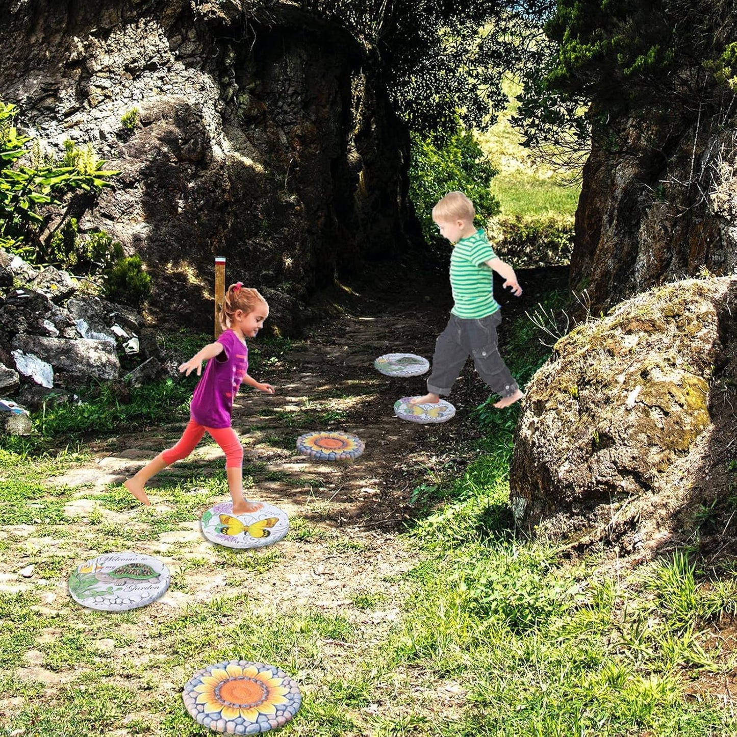 Sunflower Stepping Stones Outdoor Garden - Pavers for Outside Walkway Garden Stones Garden Stepping Stones Outdoor Decorative Stone for Garden 9.5 * 9.5 * 0.7 Inch LC Lcdecohome