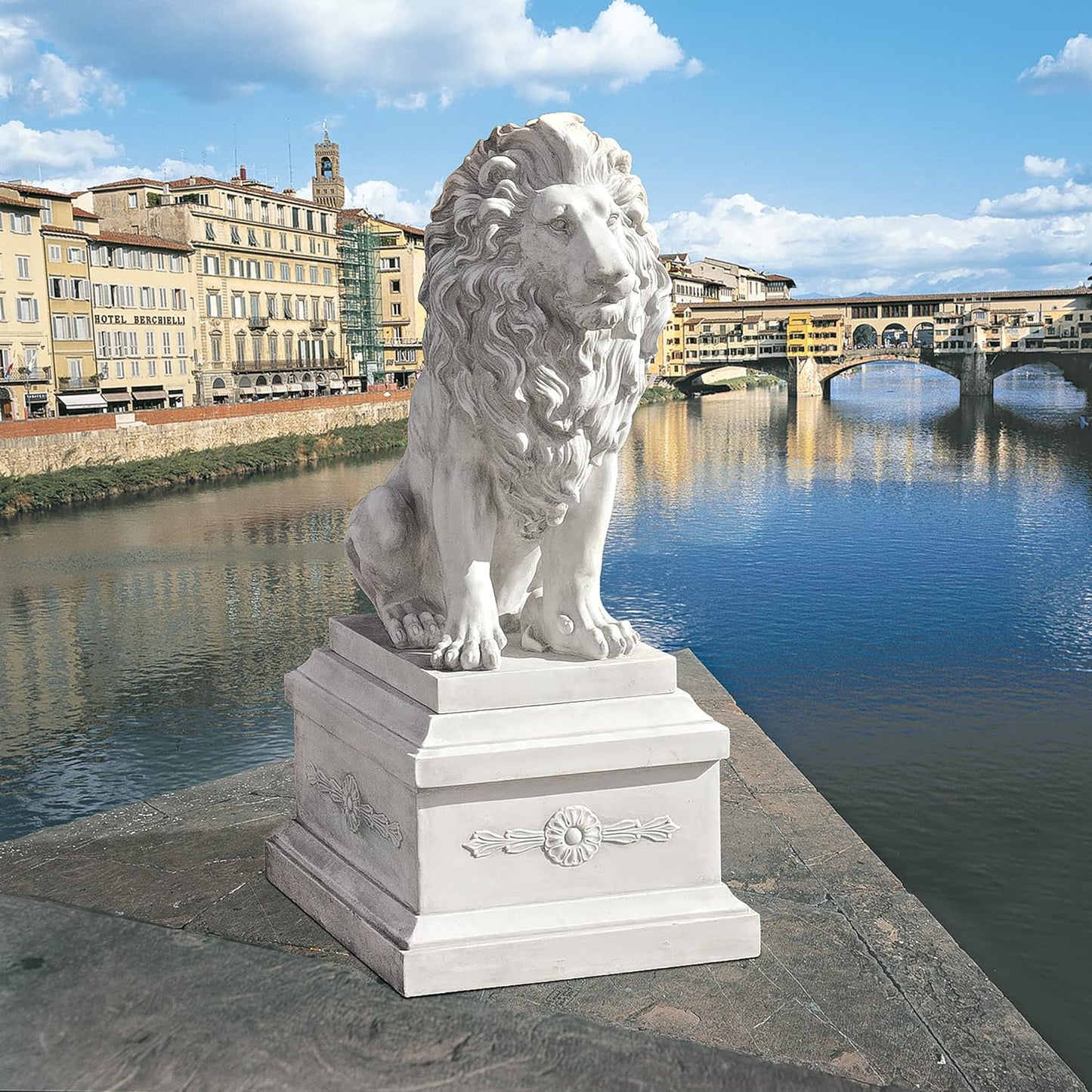 Design Toscano Lion of Florence Sentinel Indoor/Outdoor Animal Statue, 28 Inch Tall, Cast Stone Resin, Antique Stone Finish