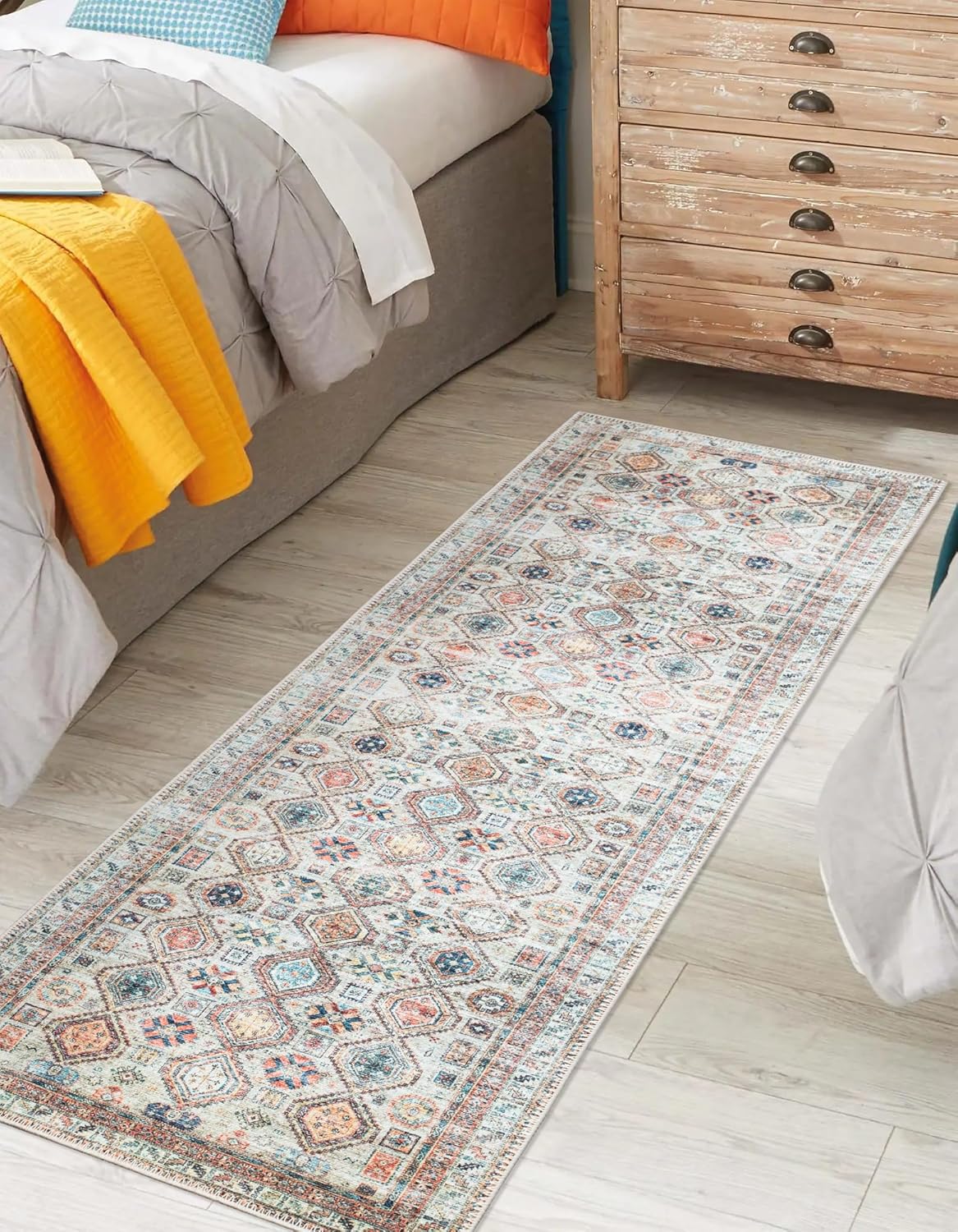 Keen Home Design 2x10 Rug - Machine Washable Runner Rug with Non-Slip Backing, Ideal for Hallway, Entryway, Kitchen, Laundry Room - Vintage, Easy Clean, Durable, Low Pile - (2'6" x 10')