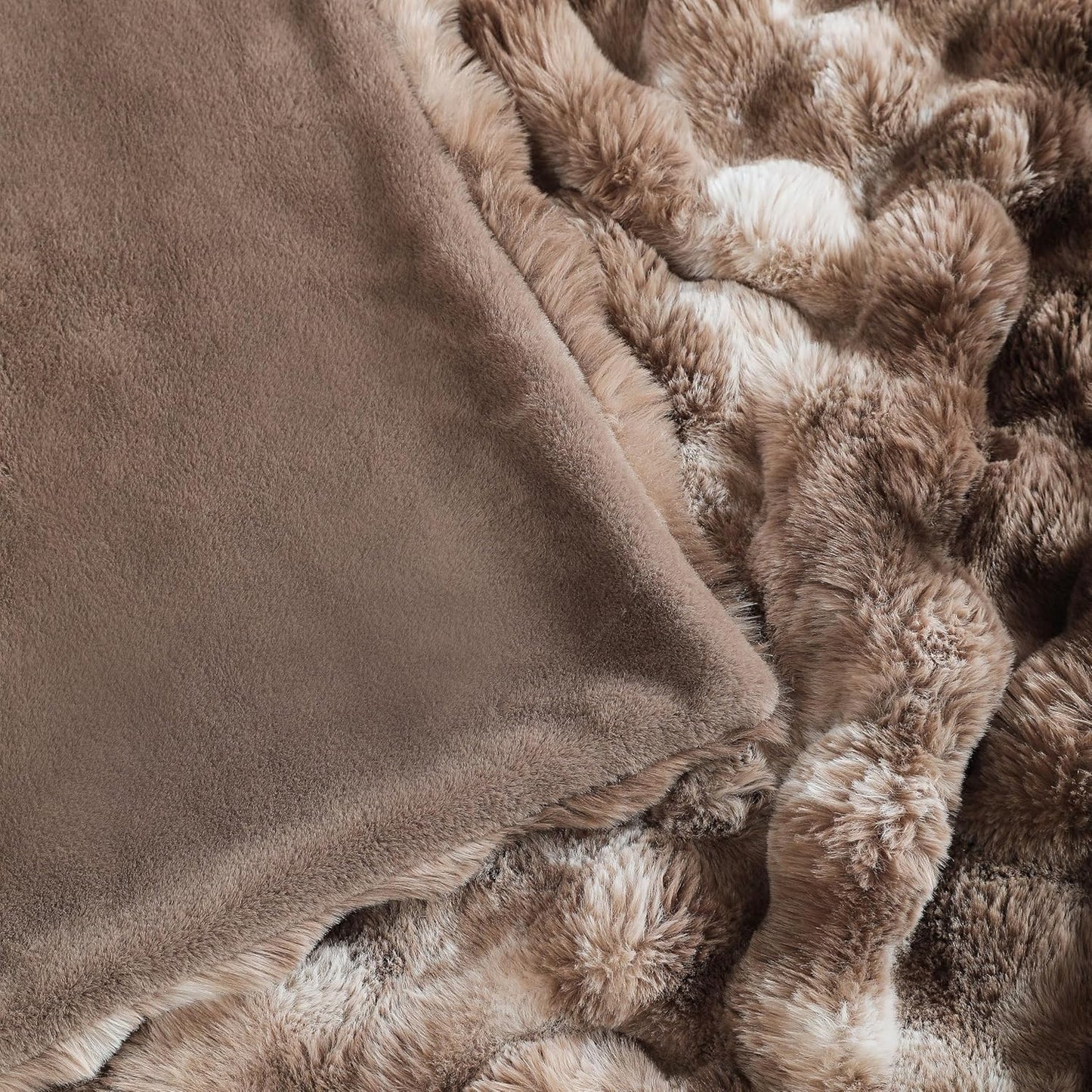 UKELER Plush Furry Throw Blanket Large Super Soft Fluffy Blankets Throws for Bed, Couch, Sofa, Office, Camping Plush Shaggy Faux Fur Blanket 60''x80'' Brown